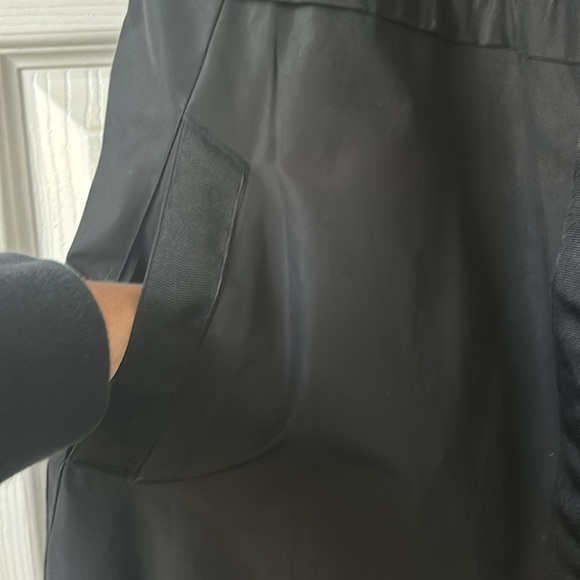 Women’s Size M Simply VeraVera Wang Vest 🍁 - Picture 4 of 4